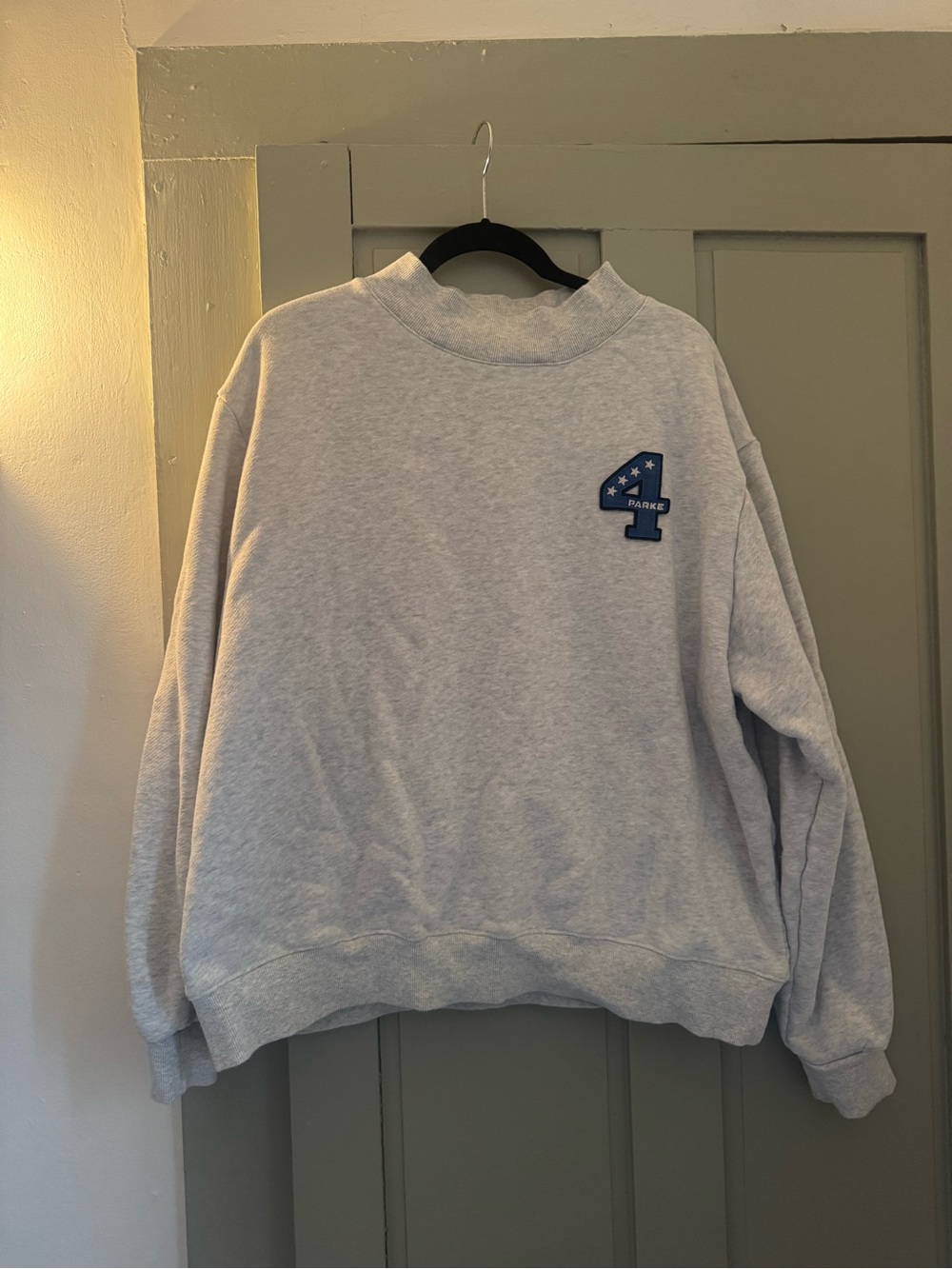 Parke Mockneck - 4 Graphic Heather Grey